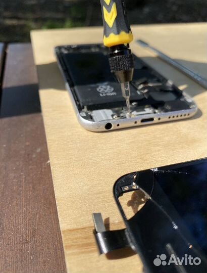 Ремонт телефонов Honor, Samsung, Xiaomi