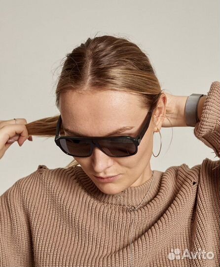 Spunky Studio mercury 6 Black wood