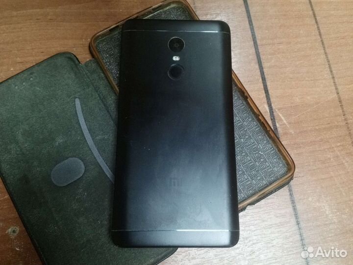 Телефон Redmi Note 4