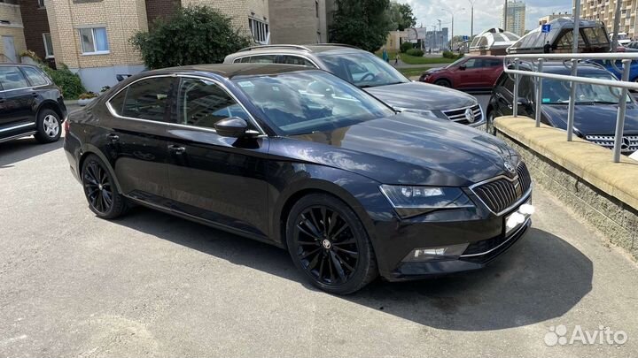 Новые оригинальные диски vag R19 skoda Суперб