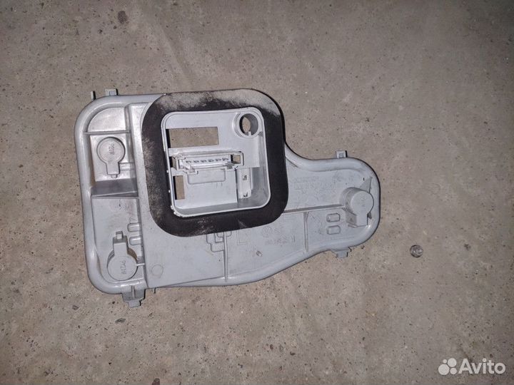 Фонарь задний правый Volkswagen Polo 4