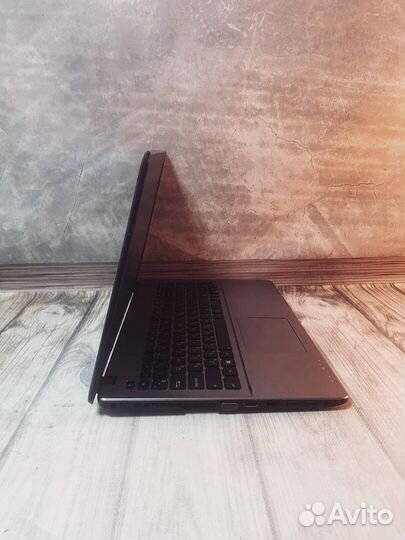 Игровой ноутбук Asus/Core i7/Nvidia/8gb DDR3L