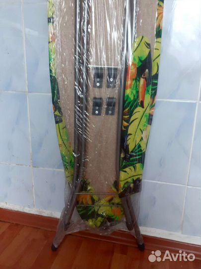 Гладильная доска с подрукавн. Новая