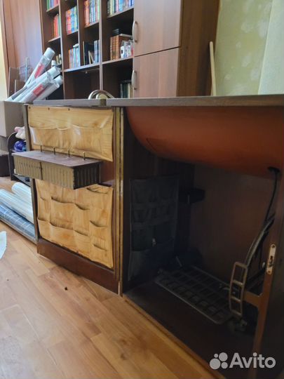 Швейная машина LADA