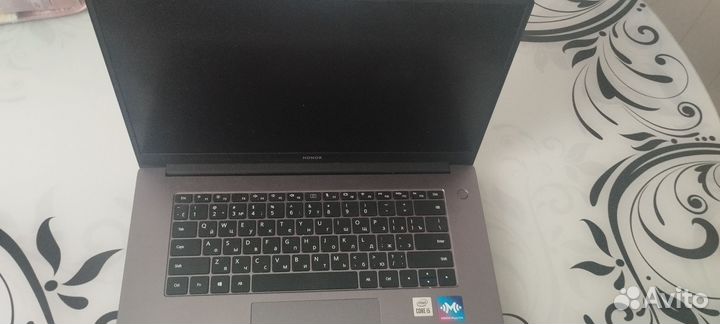 Ноутбук Honor magicbook x15