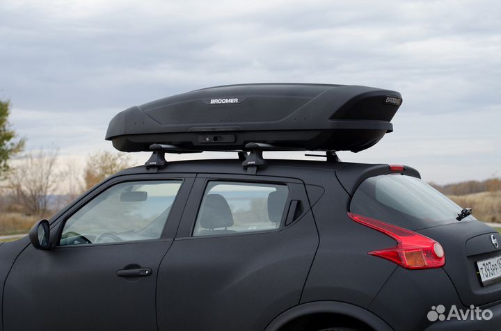 Автобокс Broomer 430л черный текстурный пластик