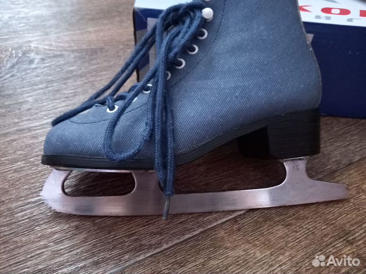 Коньки фигурные