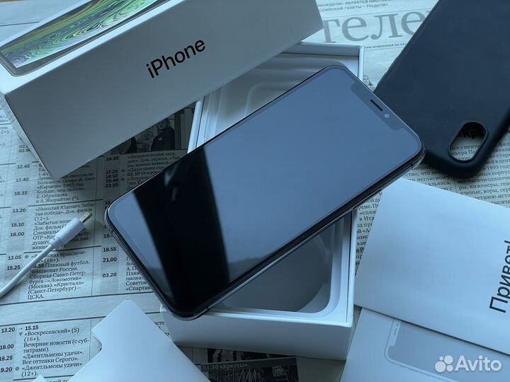 iPhone Xs, 256 ГБ