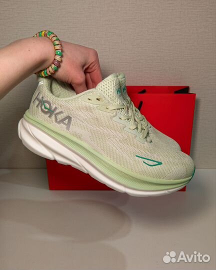 Кроссовки Hoka Clifton 9 новые беговые натуральные