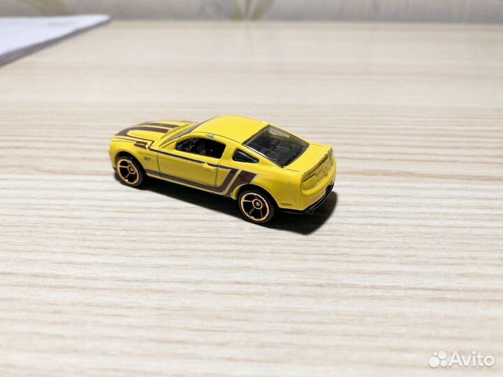 Машинки hotwheels