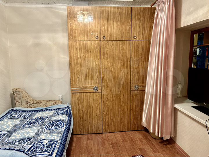 2-к. квартира, 40 м², 1/1 эт.