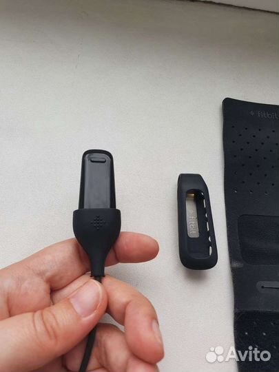 Шагомер Fitbit One