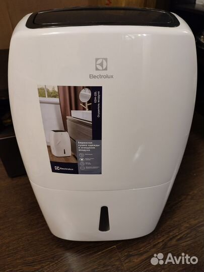 Осушитель воздуха Electrolux EDH-22L