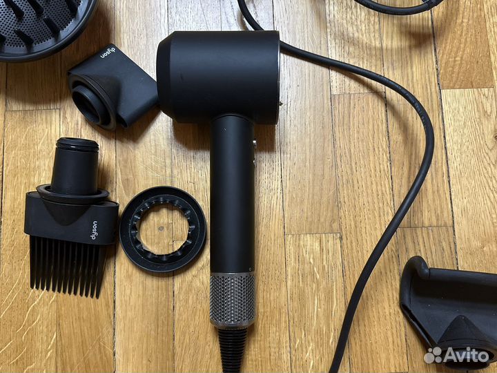 Фен Dyson supersonic hd07