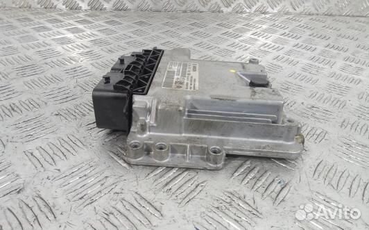 Блок управления двс citroen C4 2 (2NT05PC01)