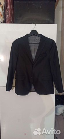 Пиджак черный для мальчика 140
