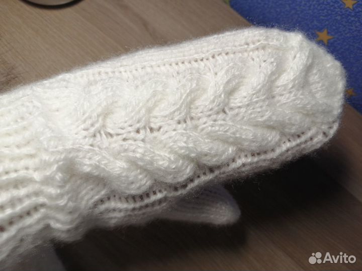 Шапка, шарф и варежки