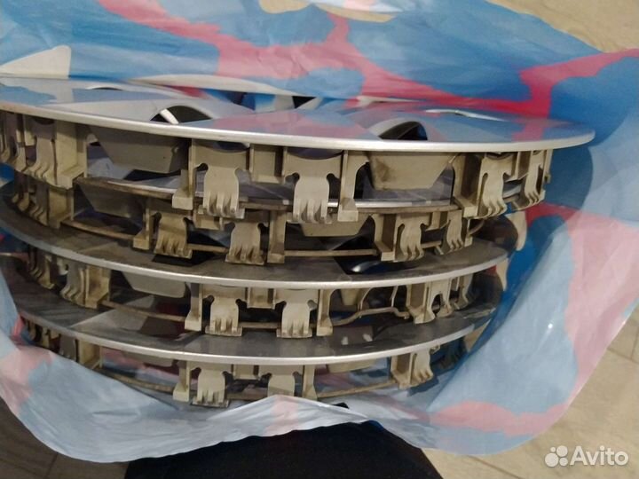 Колпаки оригинальные R -16(Форд, Тойота и т. д.)