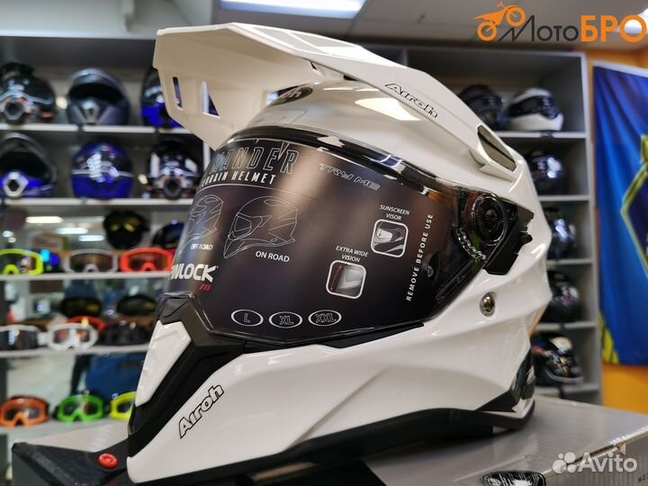 Шлем мотард Airoh commander white glossy