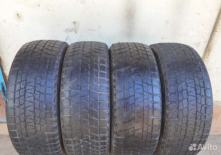 Bridgestone Blizzak DM-V1 235/60 R18 107R