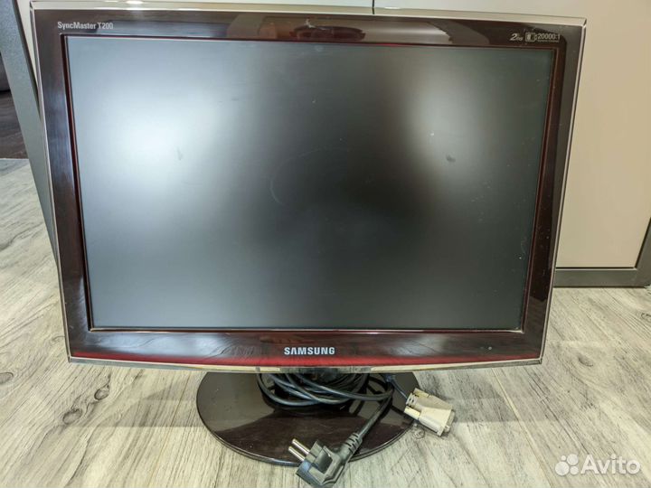 Монитор Samsung T200