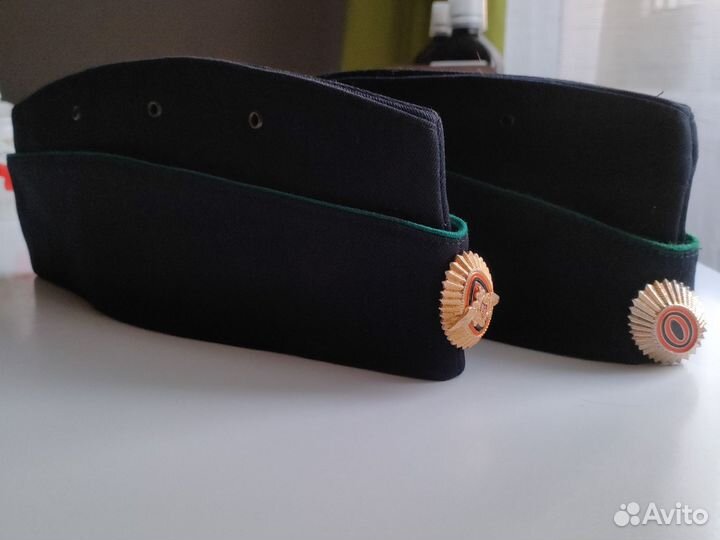 Пилотка, галстук, погоны пограничная