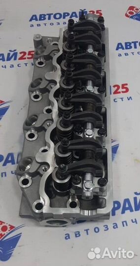 Головка блока цилиндров в сборе Mitsubishi 4D56 B