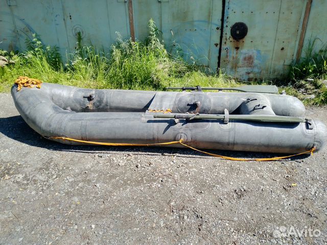 Лодка надувная (4х1.2м) объявление продам