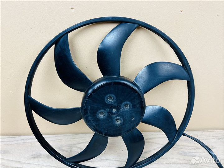 Вентилятор радиатора Skoda Karoq 1.4 Т djka