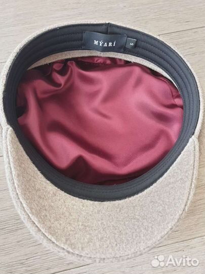 Кепка женская из шерсти