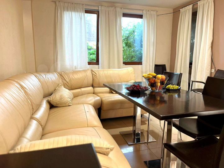 Дом 360 м² (Абхазия)