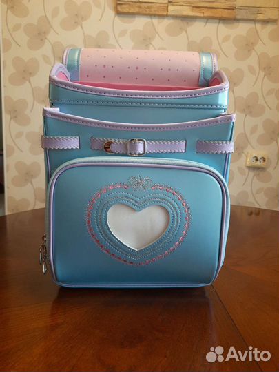 Школьный портфель для девочек