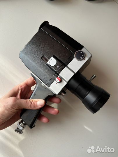 Видеокамера ретро quarz 1x8S-2