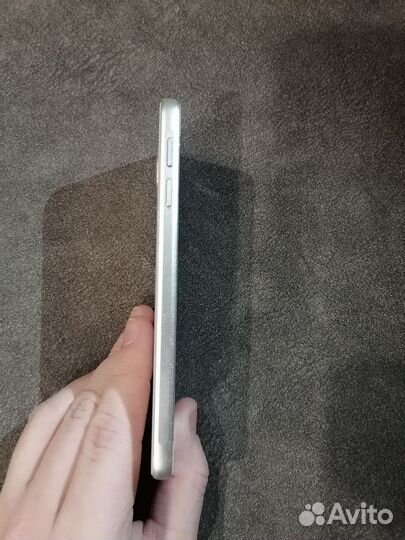 Samsung Galaxy A3 (2016) SM-A310F/DS, 16 ГБ