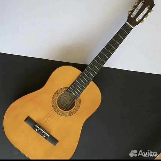 Классическая гитара