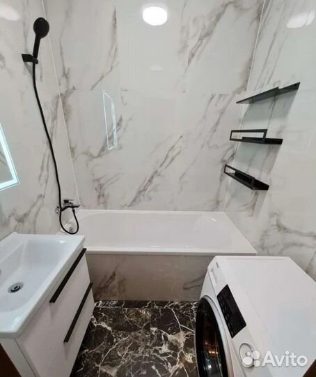 Плиточник. Ремонт ванной. Укладка плитки