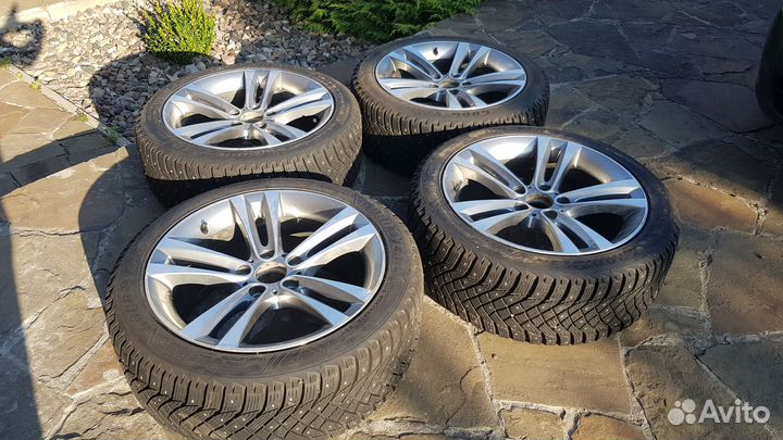 R18 Goodyear UltraGrip Arctic 2 235/45, PCD 5x120 DIA 72.6