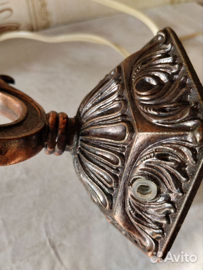 Настенный светильник бра