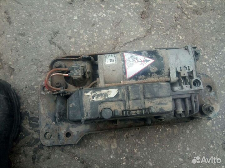 Компрессор задней подвески Пежо эксперт Фиат скудо