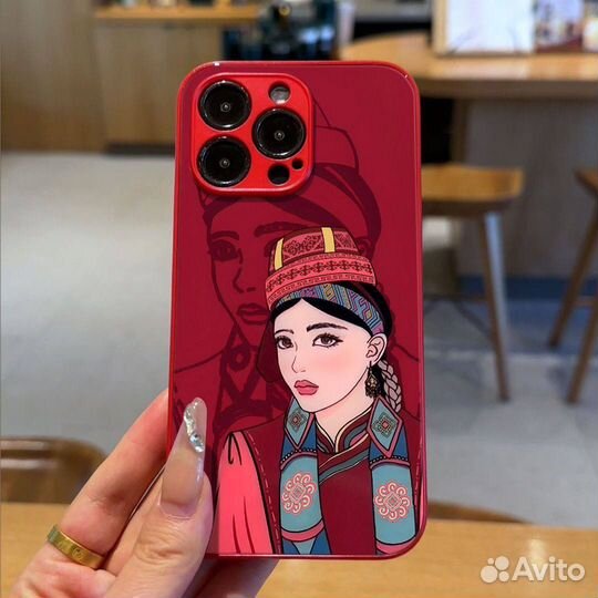 Чехол на iPhone