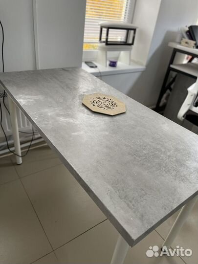 Стол для маникюра с вытяжкой бу