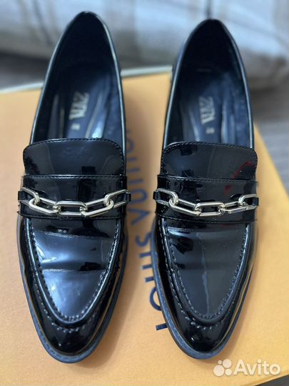 Лоферы Zara