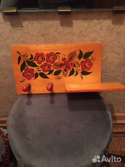 Полка за шоколадку