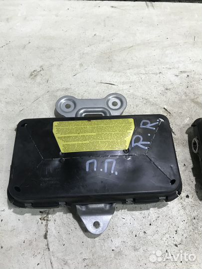 Подушка безопасности в дверь Range Rover 3