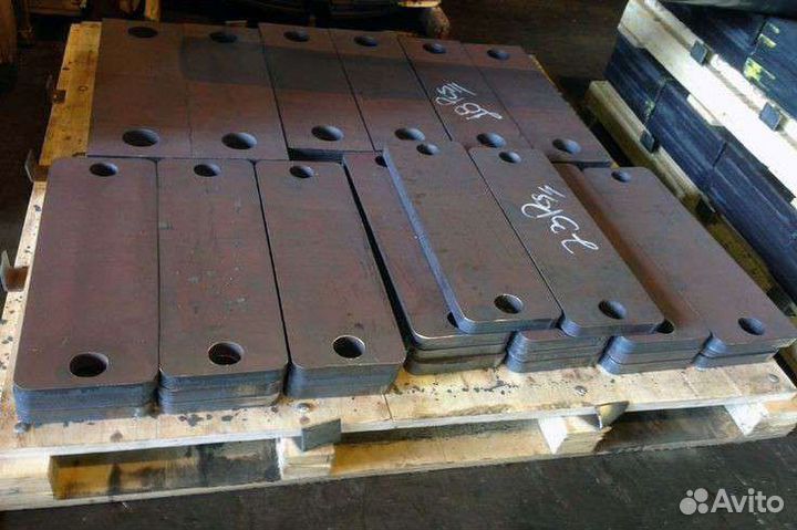 Закладные пластины