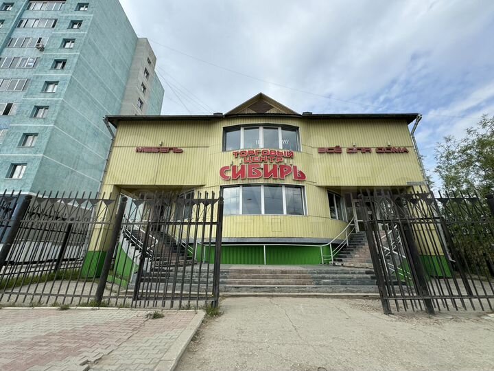 Здание, 400 м²