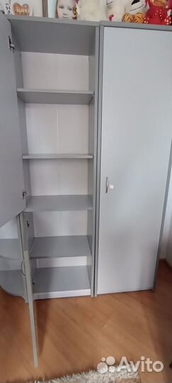 Шкаф распашной