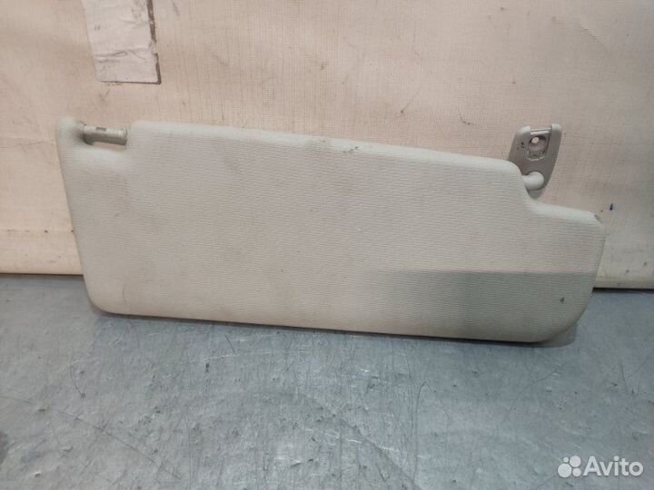 Козырек солнцезащитный передний левый Volkswagen