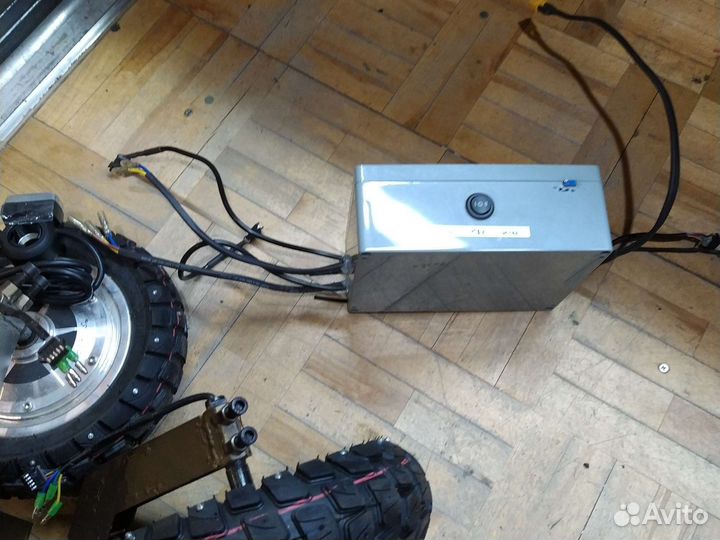 Комплект для постройки электроснегоката или трайка