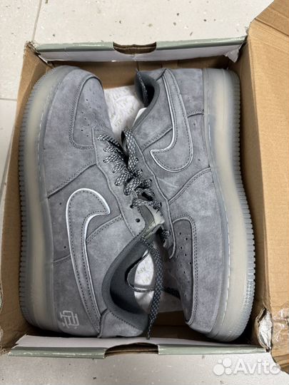 Кроссовки Nike air force 1 07 серые